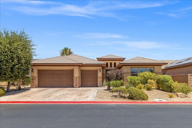 Building Photo - Exquisite Guard-Gated 3bd Luxury Home with Private Pool