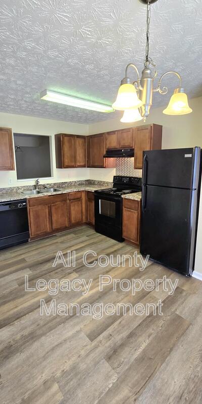 Photo - 2478 Piering Dr