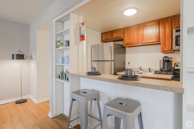 2 BR, 1 BA - Kitchen Bar