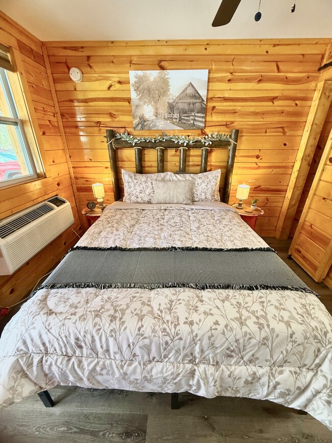 Photo - 2020 Ridge Top Resort Way Unit SI ID1570997P
