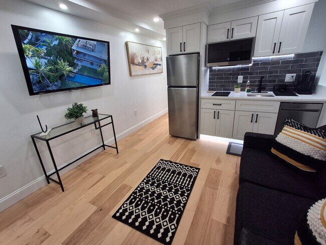 Photo - 919 Atwells Ave Unidad ID1373632P