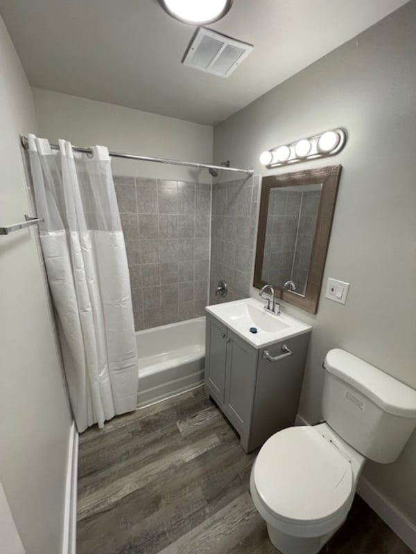 Photo - 7 N Dryden Pl