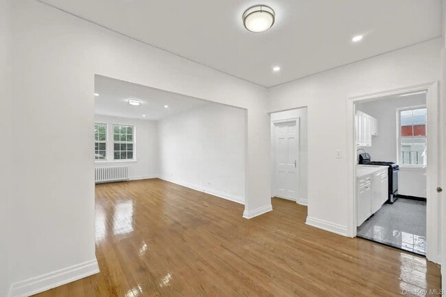 Photo - 1 Ash Pl Unit 2K