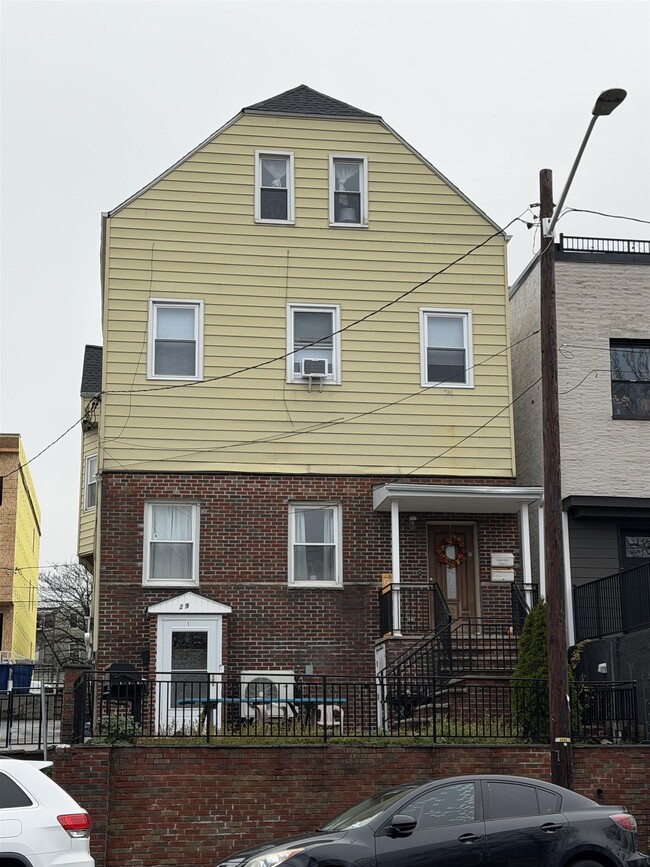 Building Photo - 290 Paterson Plank Rd Unit 1