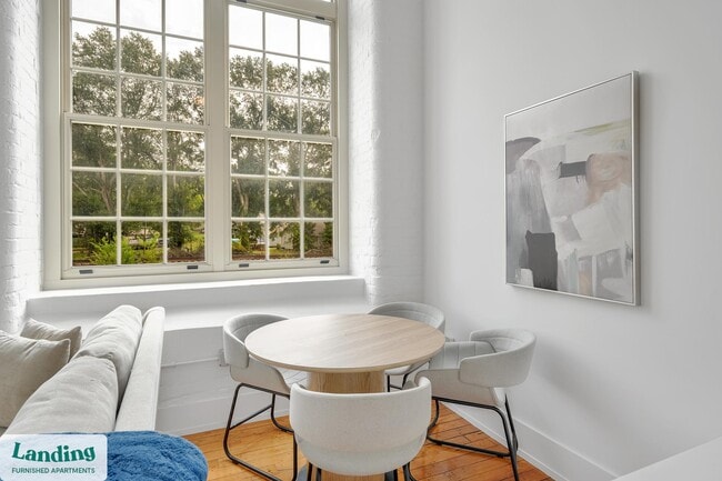 Photo - 31 Victor St Unit 228.1406466