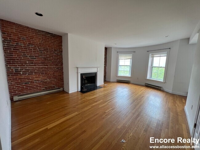 Building Photo - 1746 Washington St Unit #1746-3 Rental