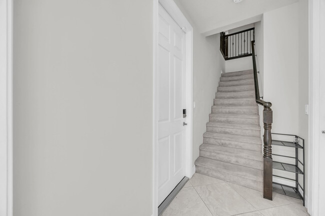 Photo - 1080 Community Dr