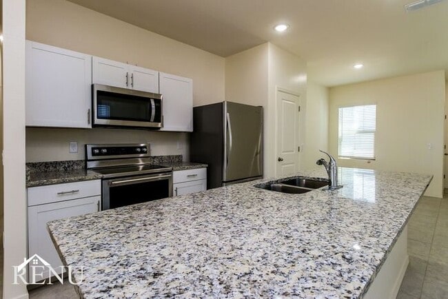 Photo - 35480 W San Capistrano Ave
