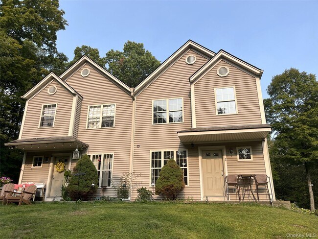 Building Photo - 215 Rabbit Run Rd Rental