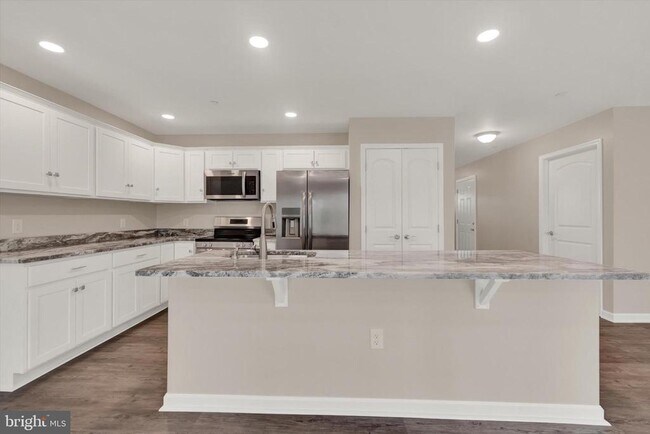 Photo - 13918 Patriot Way