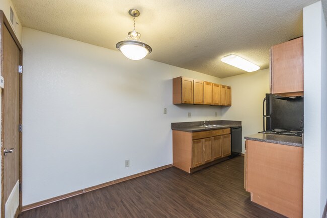 Charleston Crossing Apartments