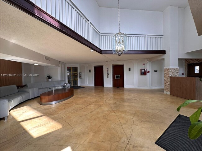 Photo - 2025 NE 164th St Unit 1008