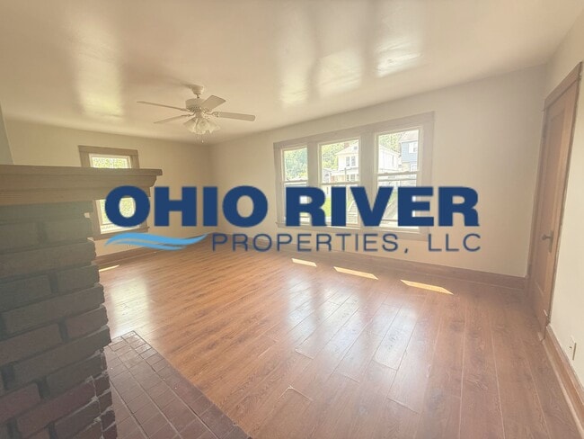 Photo - 714 Elm St Unit 703 1/2