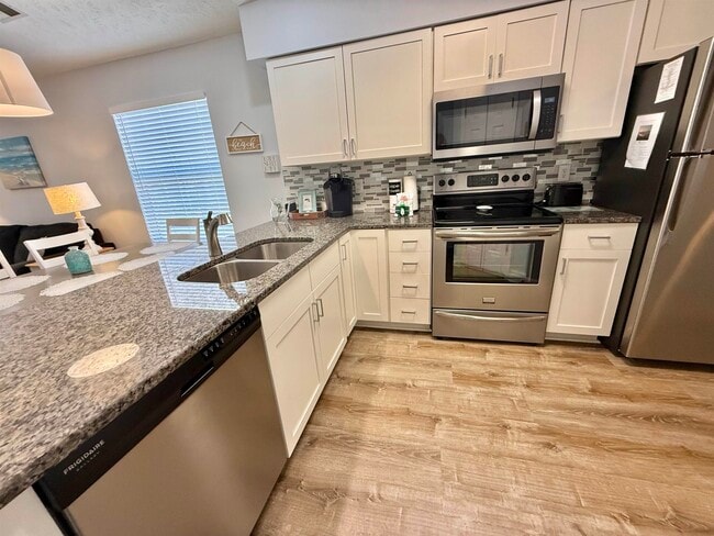 Photo - 619 Waterway Village Blvd