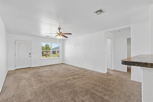 Photo - 11820 NW 130th St