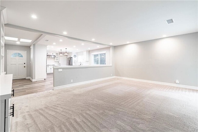 Building Photo - 4580 Hazelnut Ave Rental