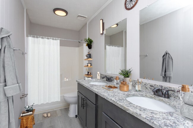 Photo - Arbor Gardens