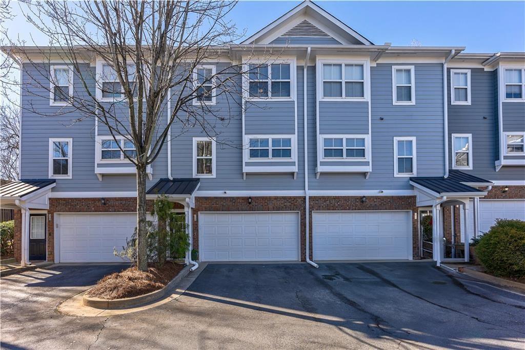 Photo - 312 Carlyle Park Dr