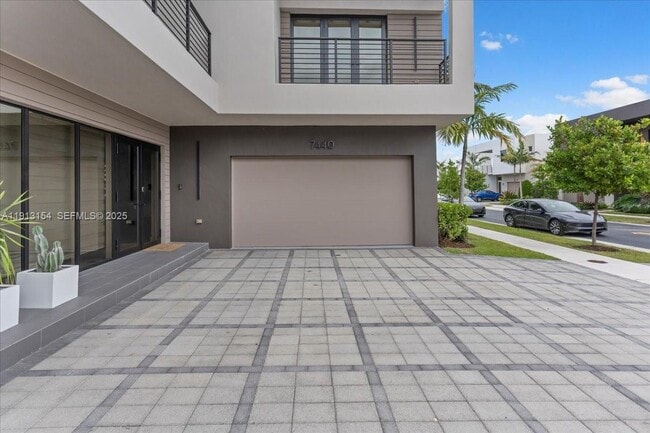 Photo - 7440 NW 100th Ct