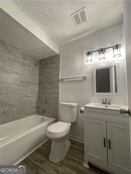 Photo - 662 Bellemeade Dr SW Unidad C