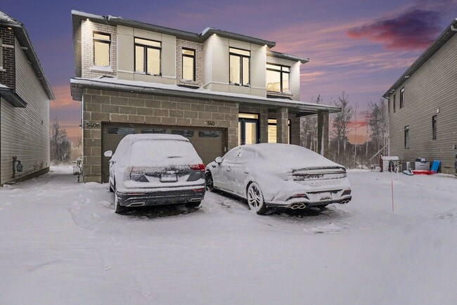 Building Photo - 540 Tahoe Hts Unit B