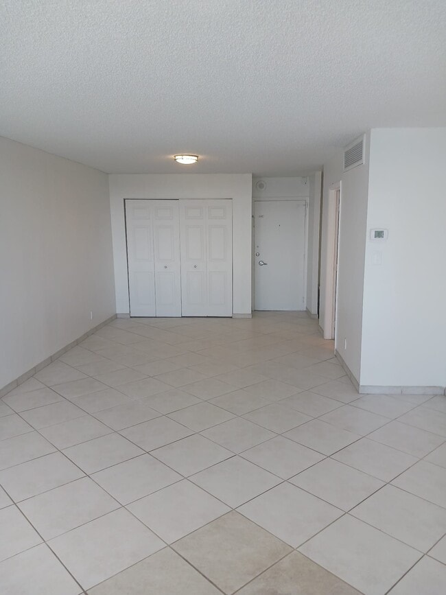 Photo - 6770 Indian Creek Dr