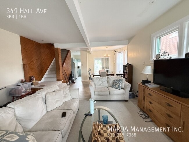 Photo - CHARMING 3 BED/1 BATH TOWNHOUSE - WALKERVILLE + YDRO, WATER & GAS!