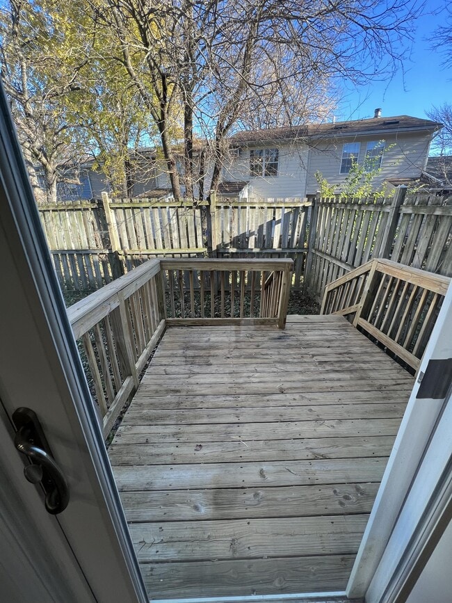 Photo - 93 Willowbrook Dr