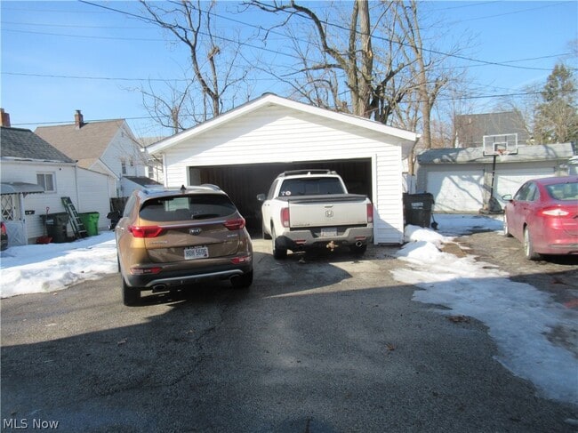 Photo - 67 Woodrow Ave