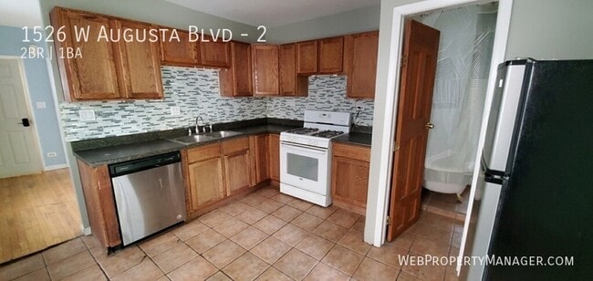 Photo - 1526 W Augusta Blvd Unidad 2