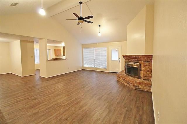 Photo - 910 Elliott Dr