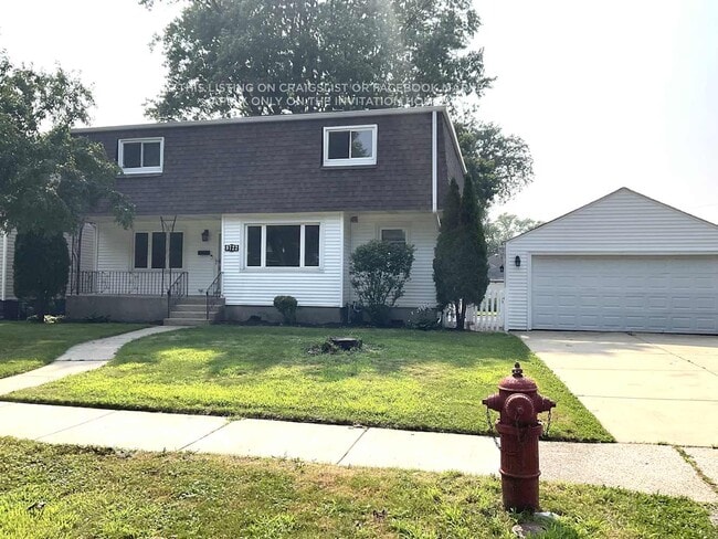Building Photo - 9722 S 51st Ave Rental