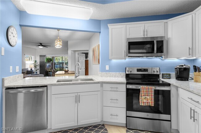 Photo - 1018 Woodshire Ln Unit A108