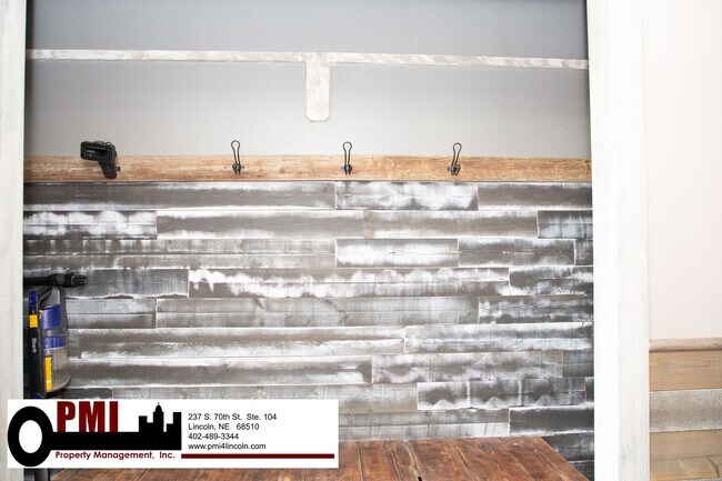 Photo - 4 Bedroom and 3 bathroom Fully Furnished