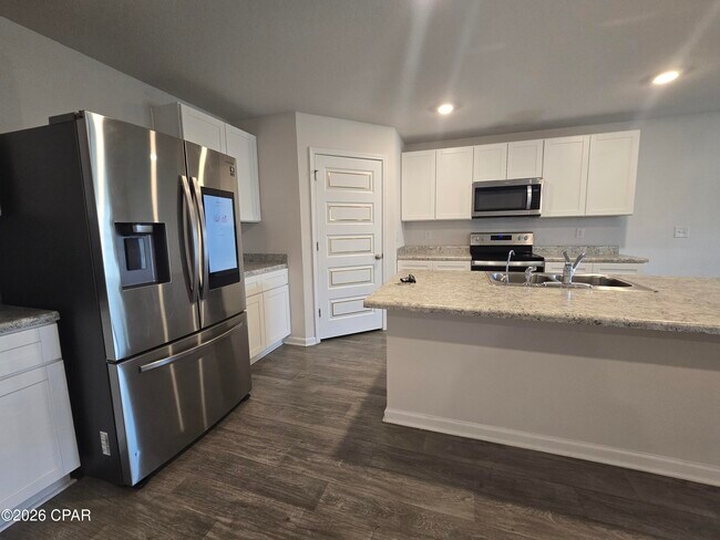 Photo - 4769 Firefly Ln