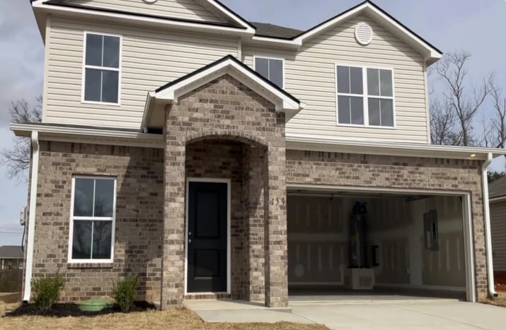 Photo - 159 Olde Hearth Rd