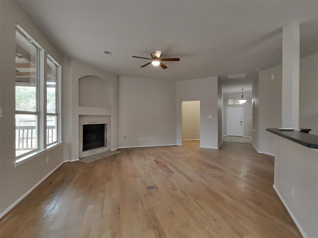 Photo - 2205 Highland Hills Dr