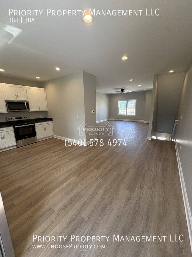 751 Zephyr Dr