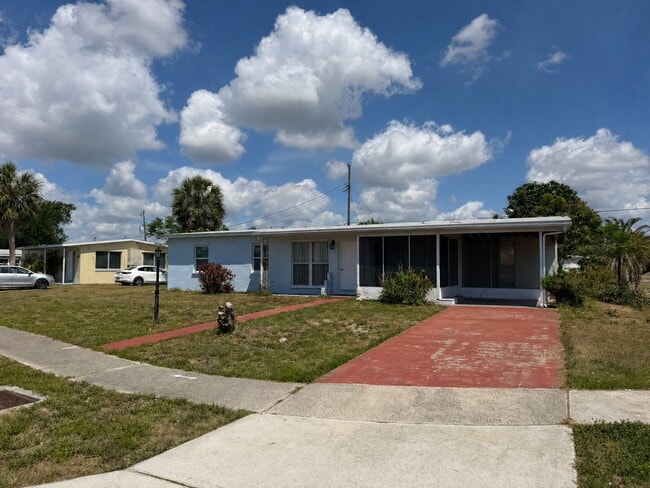 Photo - "Charming 3-Bedroom in Port Charlotte – Cozy Comfort Awaits!"