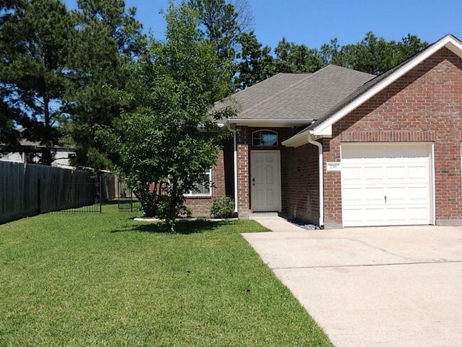 Photo - 236 Canterbury Dr