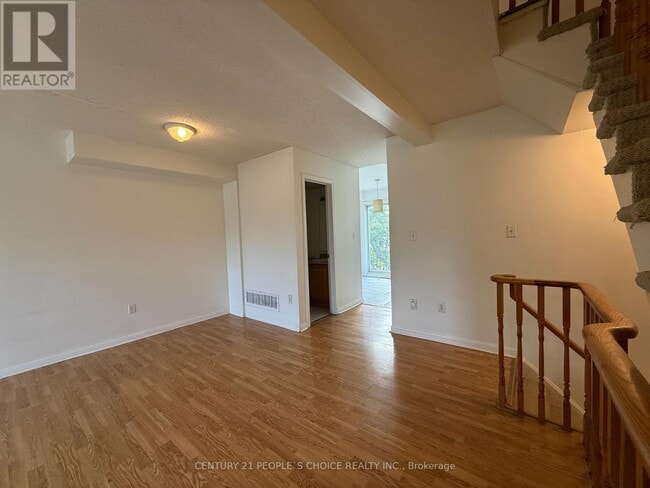 Photo - 80 Acorn Pl