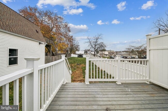 Photo - 50 S Church St