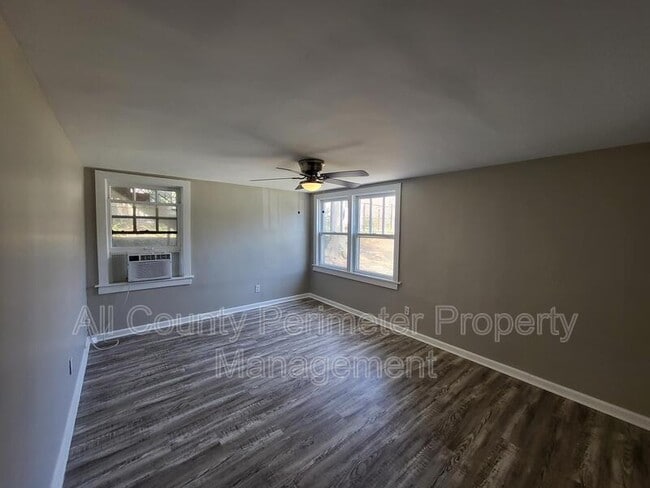 Photo - 3631 Washington St