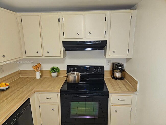 Photo - 8261 NW 8th St Unit 135
