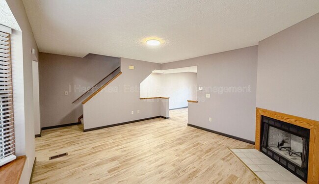 Photo - 1361 Eastwick Way