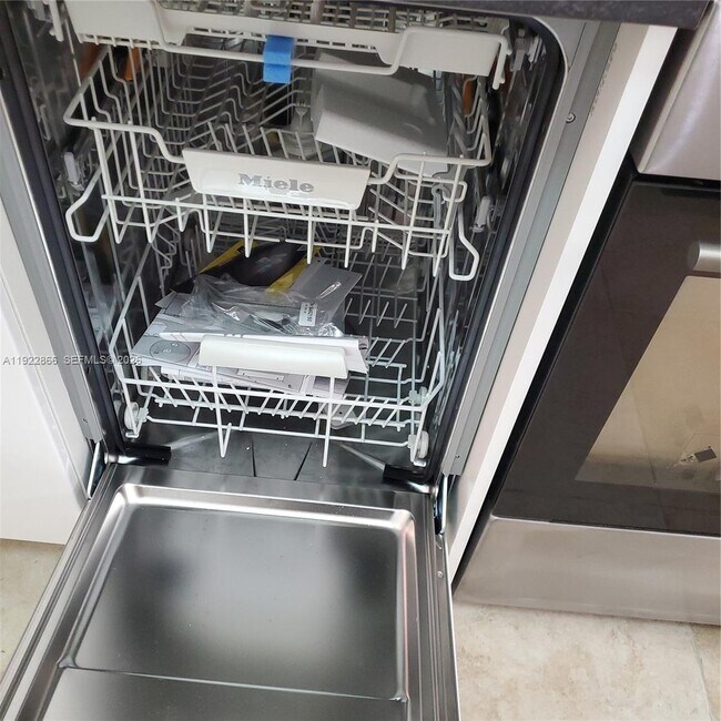 Photo - 9978 N Belfort Cir Unidad 206