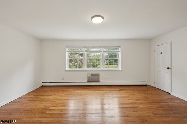 161 Ridge Rd Unit B