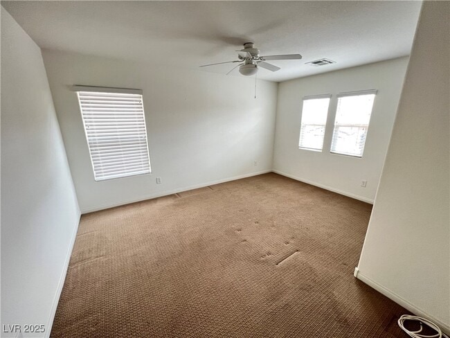 Building Photo - 742 Canary Wharf Dr