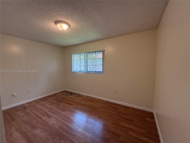 Photo - 20760 NE 4th Ct Condo Unit 202