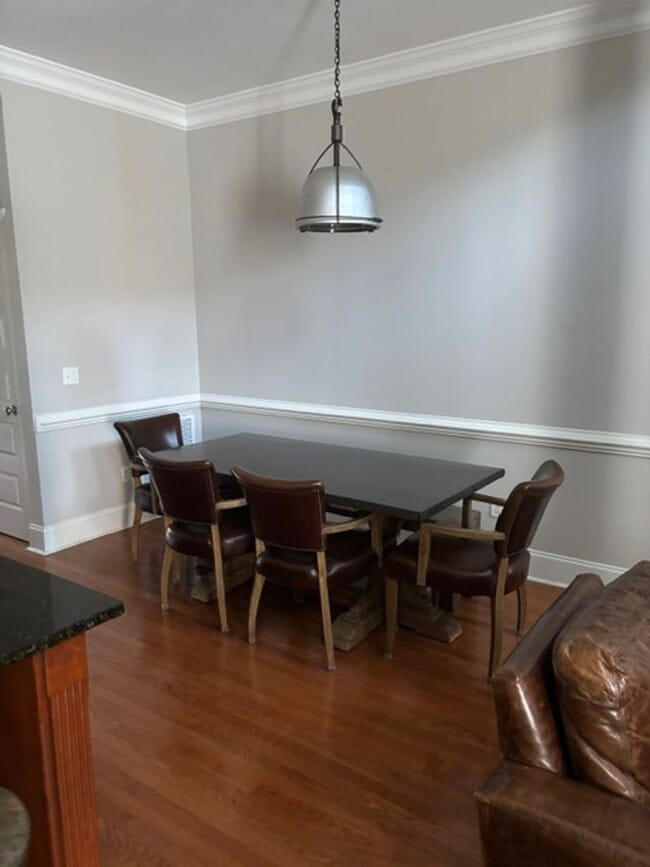 Photo - Available Now Fully Furnished Town Home in...